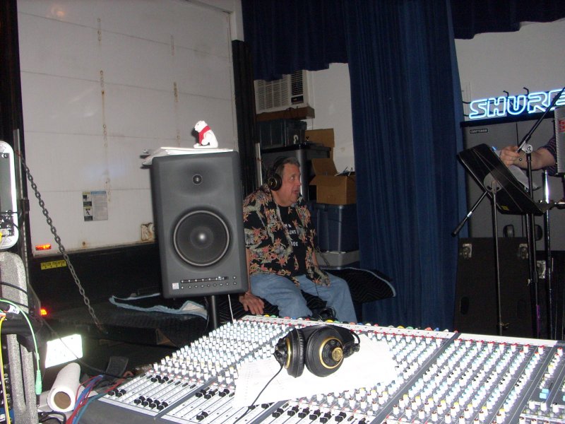 recording-studio-with-ronnie-rice